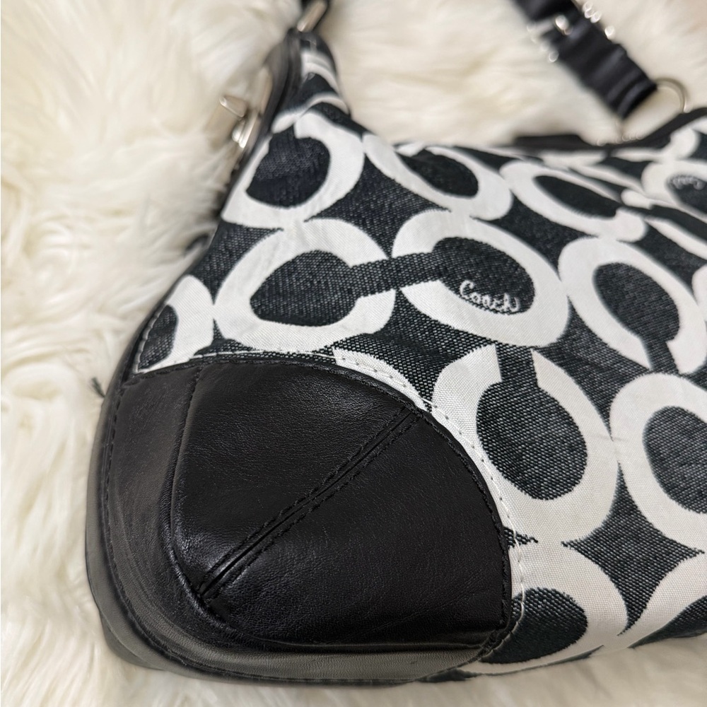 Vintage Coach Black & White Signature Circle Hobo Shoulder Bag#14512 - Picture 8 of 13